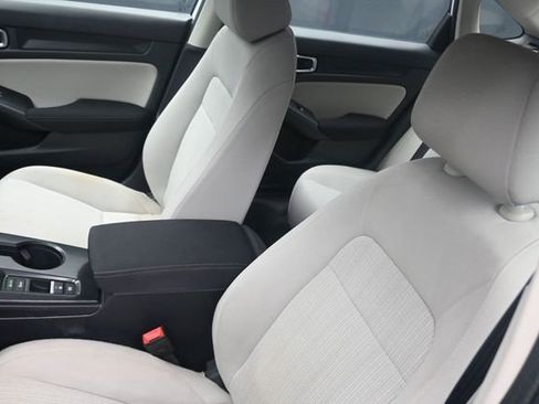 Used 2023 Honda Civic LX image 24