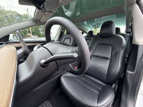 Used 2023 Tesla Model 3 Standard Range RWD image 21