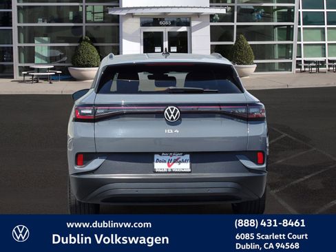 Used 2023 Volkswagen ID.4 Pro RWD image 5