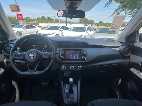 Used 2024 Nissan Kicks S FWD image 22