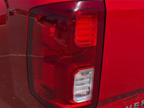 Used 2018 Chevrolet Silverado 1500 LTZ w/ LTZ Plus Package AWD/4WD image 21