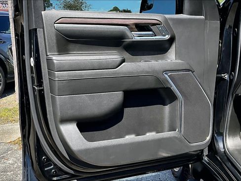 Used 2024 Chevrolet Silverado 1500 LT AWD/4WD image 26