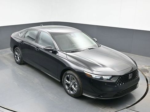 New 2026 Honda Accord EX-L image 13
