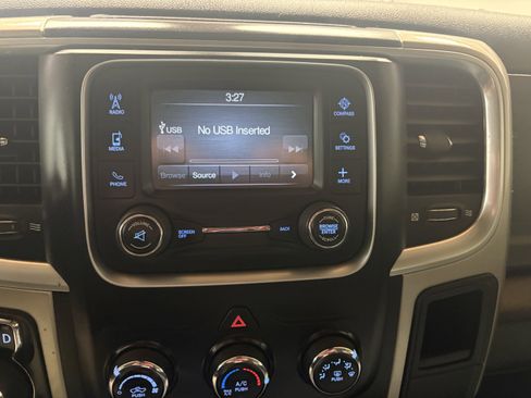 Used 2019 RAM 1500 Classic SLT image 26