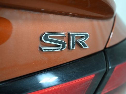 Used 2020 Nissan Altima 2.5 SR w/ Premium Package image 18