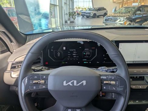 New 2026 Kia EV9 Land w/ Nightfall Edition Package AWD/4WD image 29