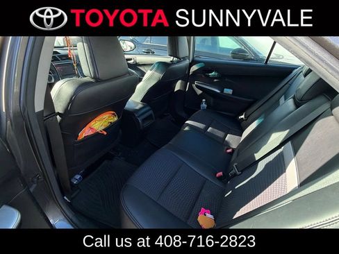 Used 2014 Toyota Camry SE FWD image 5