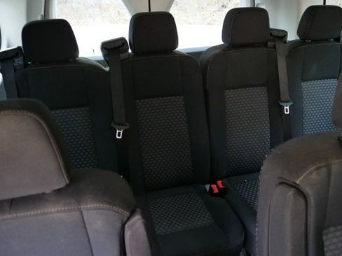 Used 2023 Ford Transit 350 XLT image 9