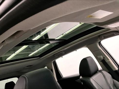 Used 2023 Acura MDX Technology image 20