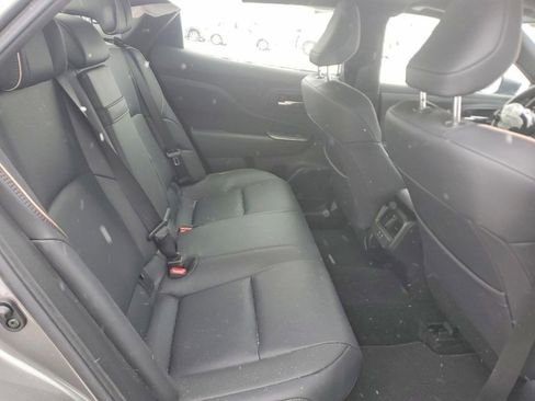 Used 2023 Toyota Crown LIMITED w/ Advanced Technology Package image 7