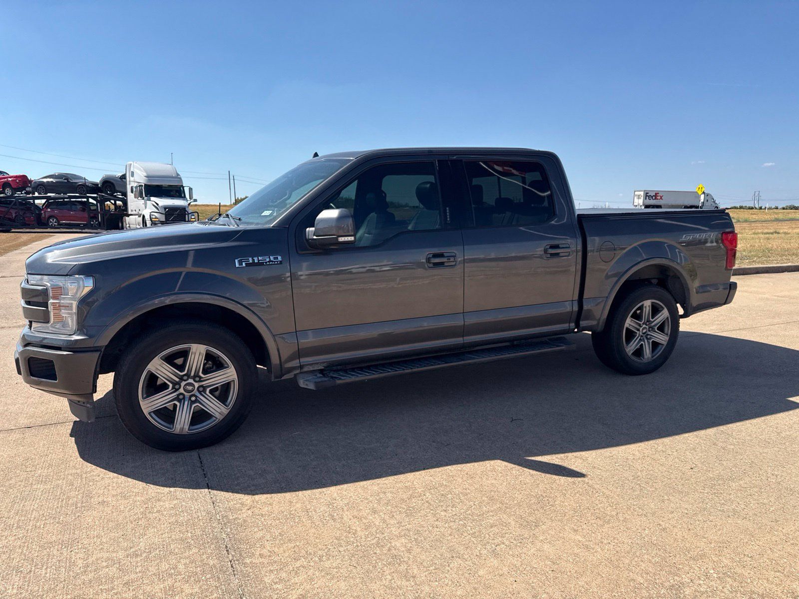 Used 2018 Ford F150 Lariat w/ Equipment Group 502A Luxury RWD image 2