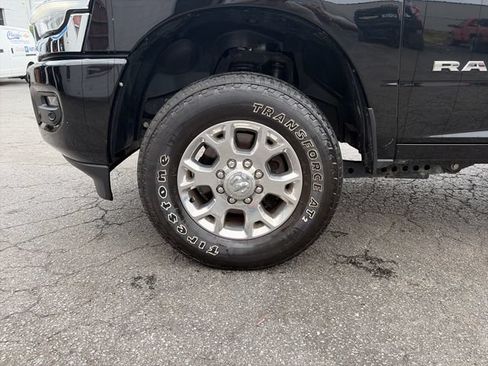 Used 2024 RAM 2500 Laramie w/ Safety Group AWD/4WD image 23