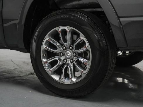Used 2021 RAM 1500 Laramie AWD/4WD image 56