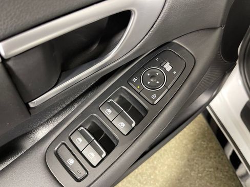 Certified 2024 Hyundai Sonata SEL image 18