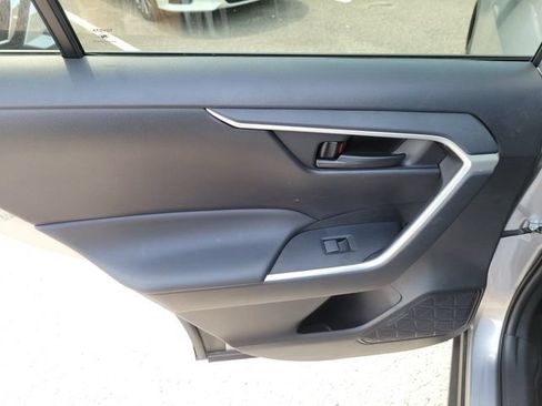 Used 2024 Toyota RAV4 LE FWD image 11