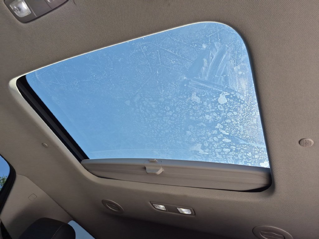 Used 2019 Chevrolet Traverse RS w/ LPO, Floor Liner Package AWD/4WD image 19