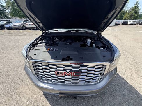 Used 2019 GMC Yukon XL Denali w/ Denali Ultimate Package AWD/4WD image 19