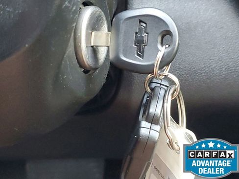 Used 2022 Chevrolet Silverado 2500 Custom w/ Custom Value Package image 37