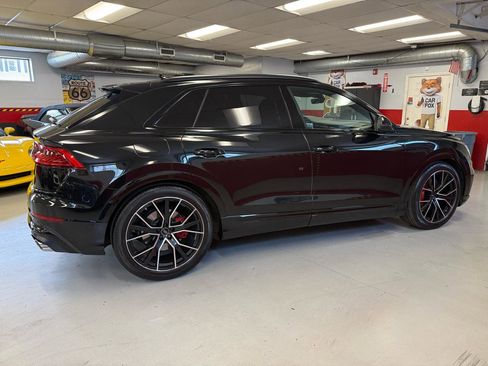 Used 2023 Audi SQ8 Premium Plus AWD/4WD image 8