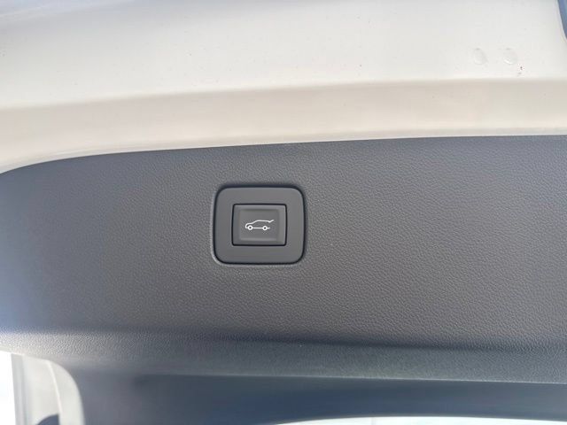 New 2026 Buick Envista Sport Touring w/ Convenience I Package FWD image 31