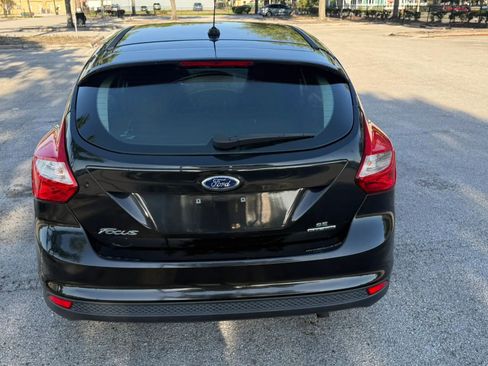 Used 2013 Ford Focus SE FWD image 7