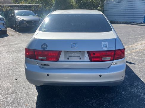 Used 2005 Honda Accord LX image 13