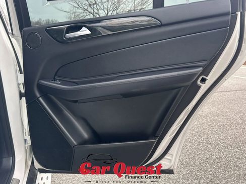 Used 2019 Mercedes-Benz GLS 450 4MATIC image 27