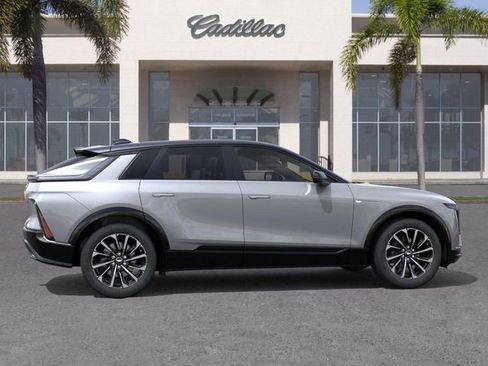 New 2026 Cadillac Lyriq Sport AWD/4WD image 5