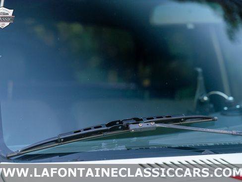 Used 1989 Toyota Pickup Deluxe image 17