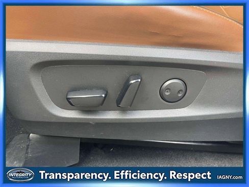 Certified 2022 Nissan Pathfinder Platinum w/ Cargo Package image 19