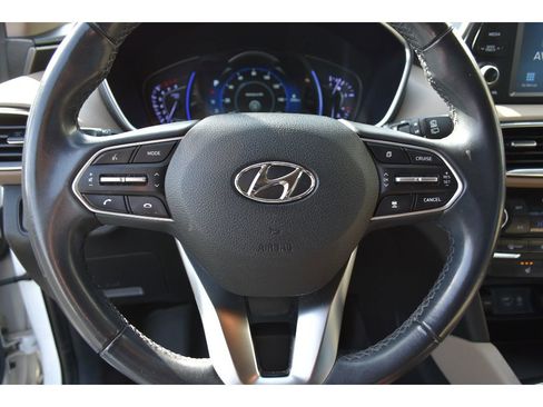 Used 2019 Hyundai Santa Fe SEL image 19