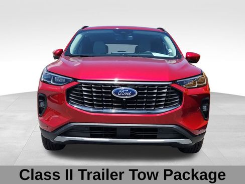 Used 2025 Ford Escape SE w/ PHEV Premium Package FWD image 3
