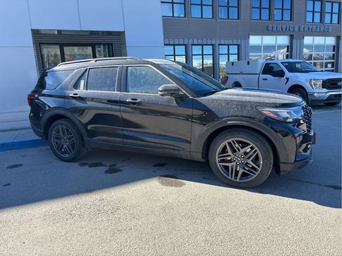 New 2026 Ford Explorer ST w/ Sun And Sound Package AWD/4WD image 18