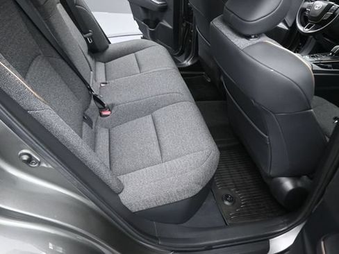 Certified 2023 Toyota Crown AWD/4WD image 15