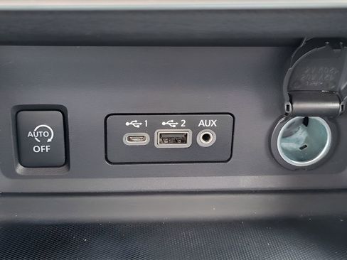 Used 2024 Nissan Sentra SV w/ All-Weather Package FWD image 18