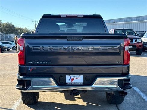 Used 2023 Chevrolet Silverado 1500 LT image 8