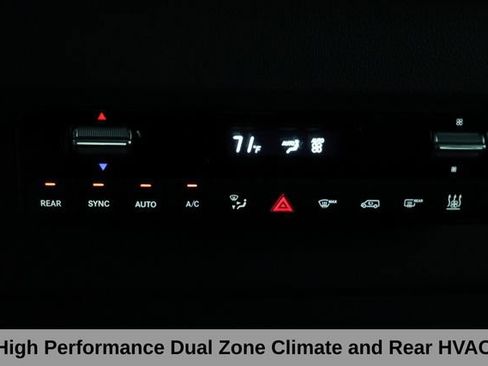 Used 2022 Mercedes-Benz Sprinter 2500 image 30