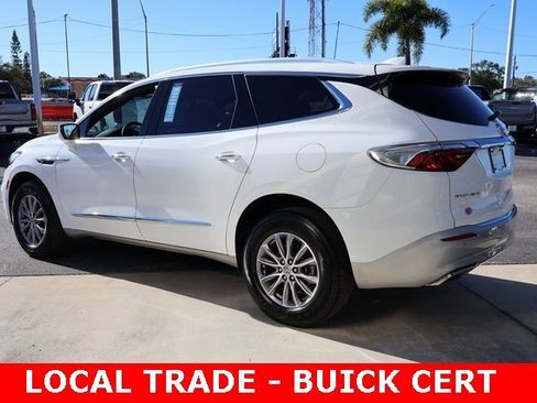 Certified 2023 Buick Enclave Essence image 7