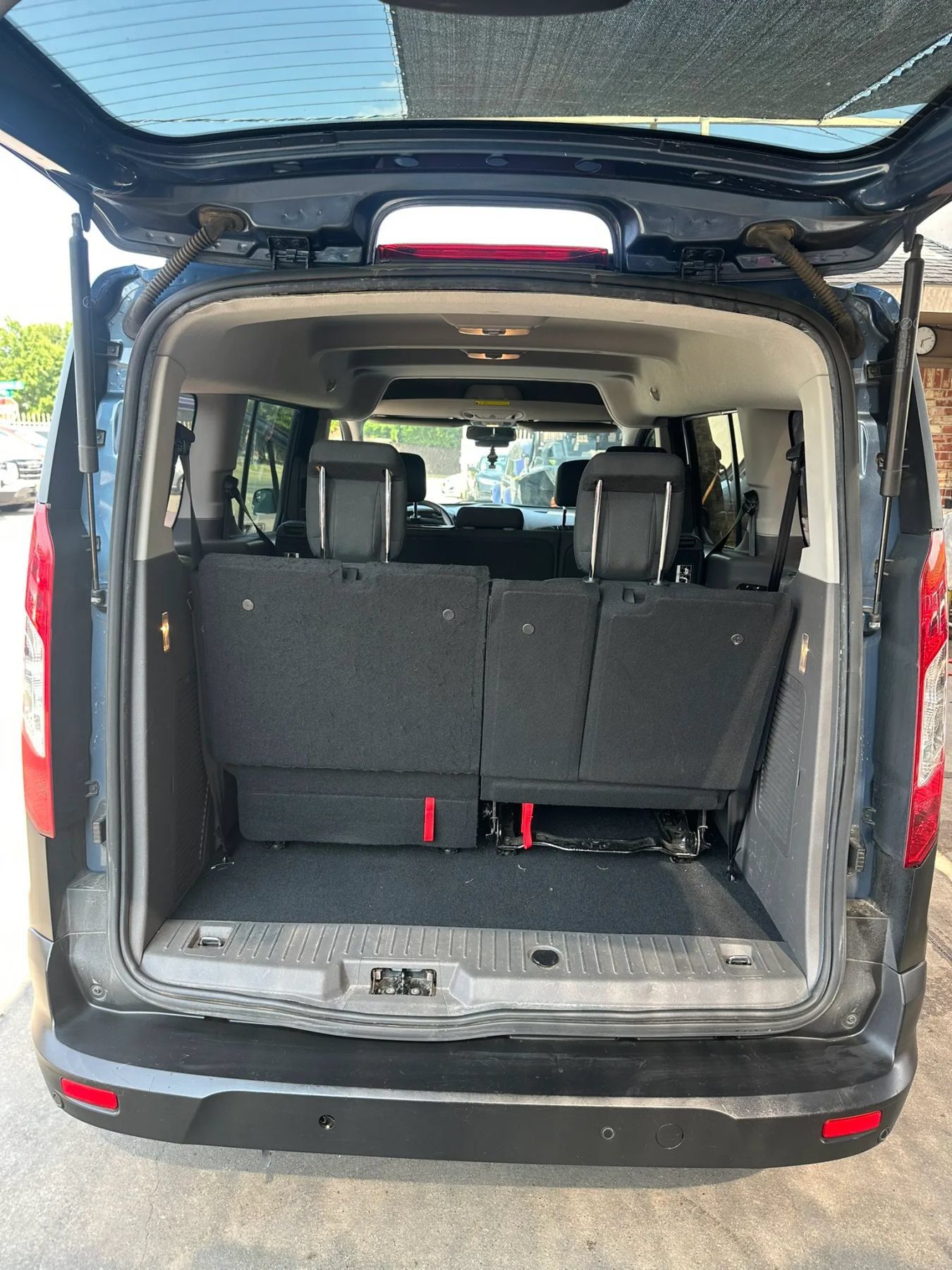 Used 2022 Ford Transit Connect XL FWD image 25
