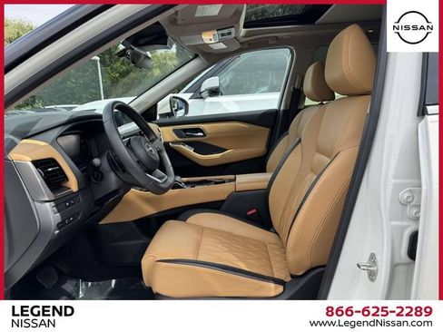 Used 2023 Nissan Rogue Platinum w/ Platinum Premium Package AWD/4WD image 16