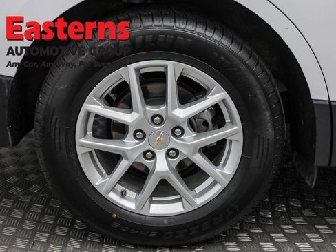 Used 2023 Chevrolet Equinox LT image 29