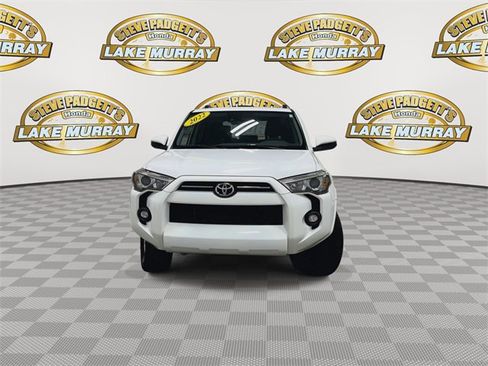 Used 2022 Toyota 4Runner SR5 image 6