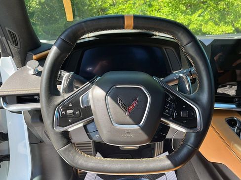Used 2020 Chevrolet Corvette Stingray Preferred Conv w/ 2LT Preferred Equipment Group RWD image 16