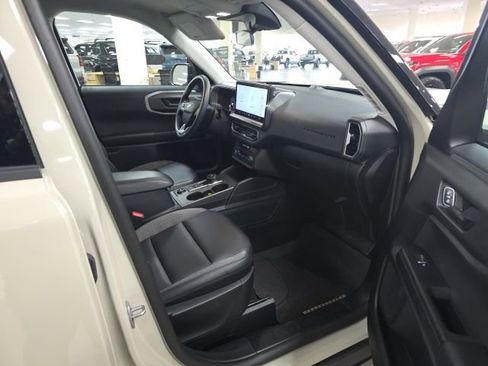 Used 2025 Ford Bronco Sport Big Bend w/ Black Appearance Package image 7