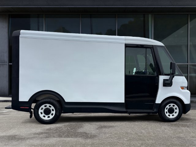 Used 2024 Chevrolet Brightdrop 400 w/ Commercial Equipment Package AWD/4WD image 6