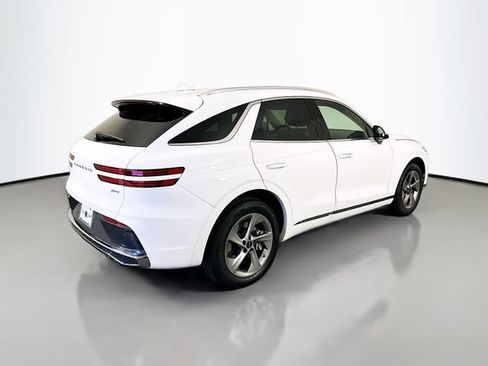 New 2026 Genesis GV70 2.5T AWD/4WD image 5