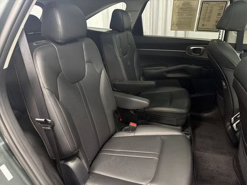 Certified 2023 Kia Sorento X-Line EX AWD/4WD image 19
