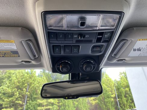 Used 2020 Toyota 4Runner TRD Off-Road Premium w/ Moonroof Package AWD/4WD image 31