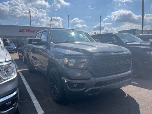Used 2022 RAM 1500 Big Horn AWD/4WD image 6