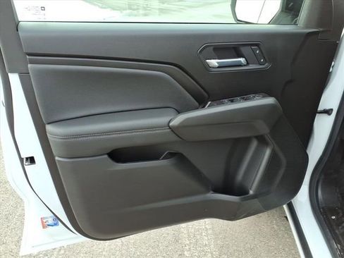 New 2026 GMC Canyon Elevation image 13